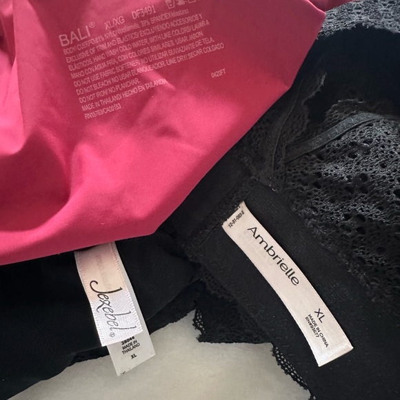 Bralettes - Picture 3 of 3